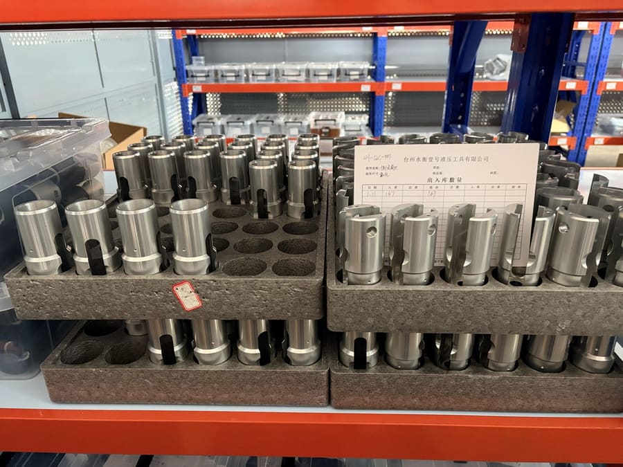 Press tool body casings with inventory tracking card
