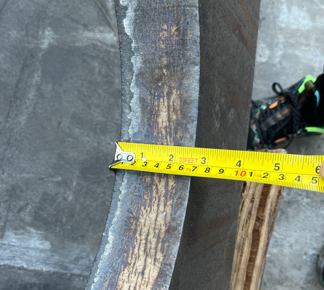 Close-up of steel plate flame cut edge
